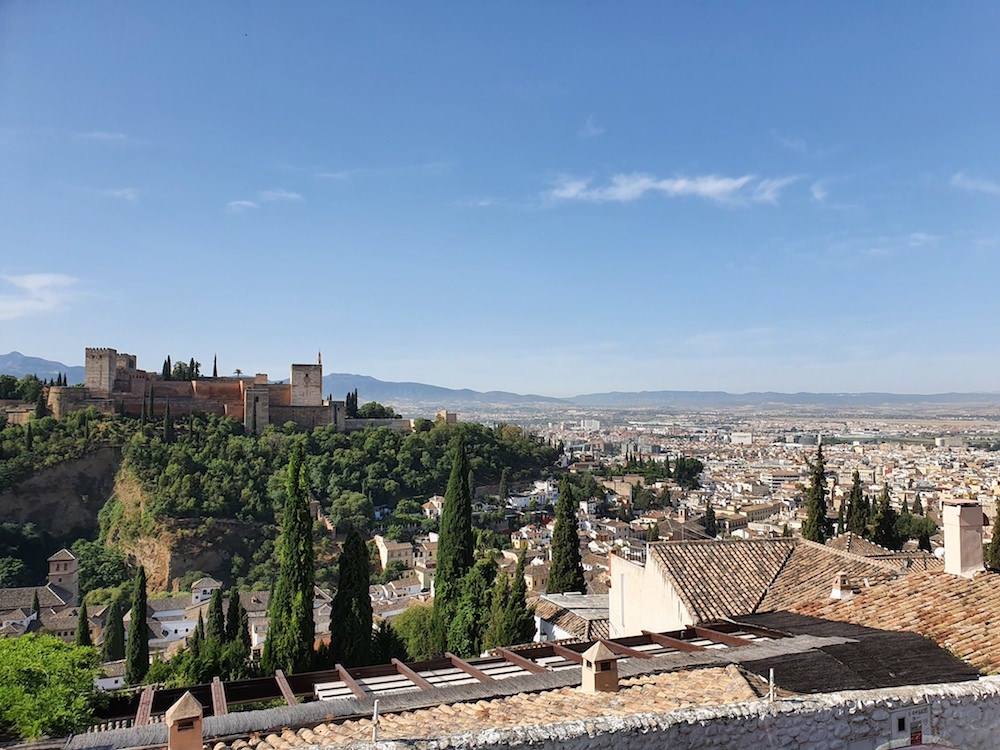 Guided tour on Isabella the Catholic